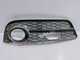 bontott AUDI A5 Első Lökhárító Díszléc