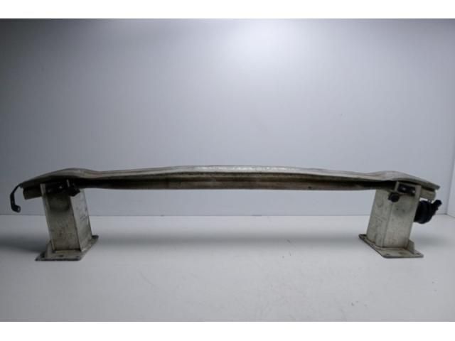 bontott AUDI A5 Első Lökhárító Merevítő (Fém)