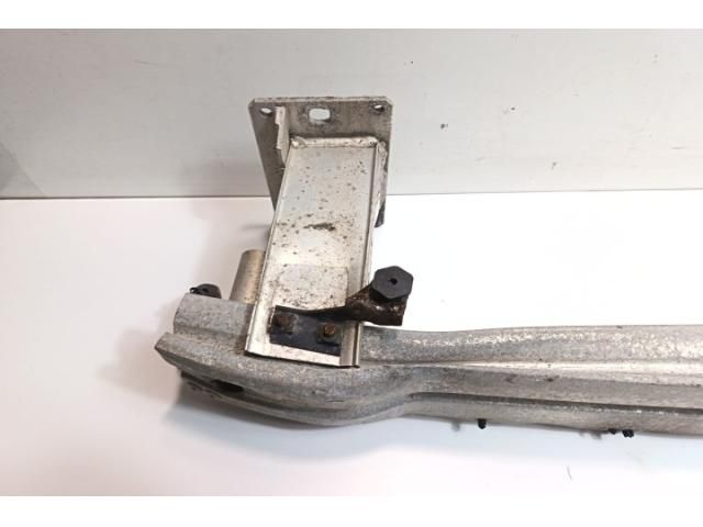 bontott AUDI A5 Első Lökhárító Merevítő (Fém)