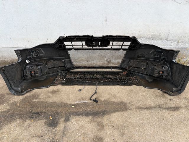 bontott AUDI A5 Első Lökhárító (Részeivel)