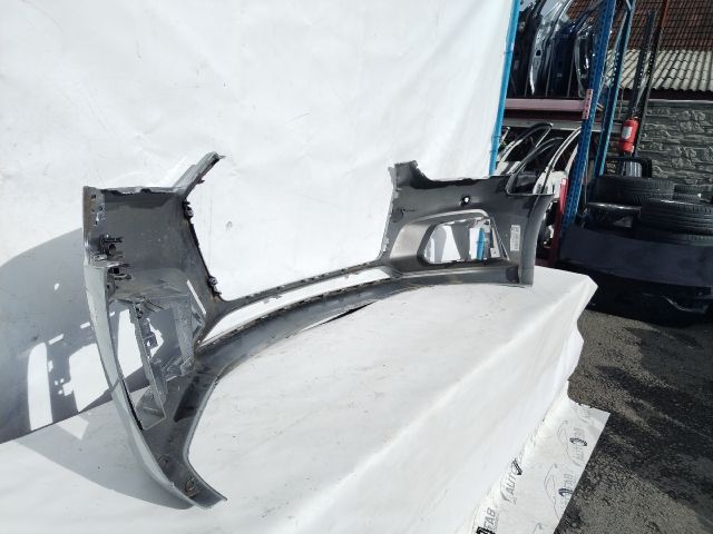 bontott AUDI A5 Első Lökhárító (Üresen)