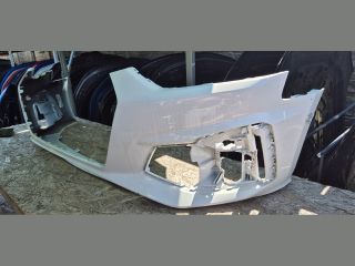 bontott AUDI A5 Első Lökhárító (Üresen)