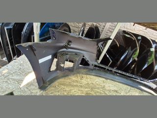 bontott AUDI A5 Első Lökhárító (Üresen)