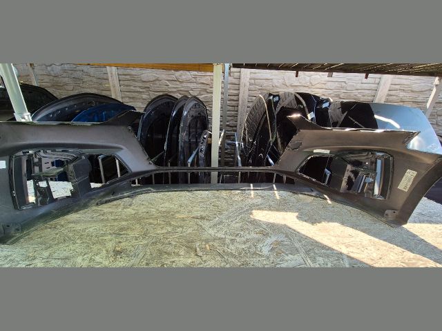 bontott AUDI A5 Első Lökhárító (Üresen)