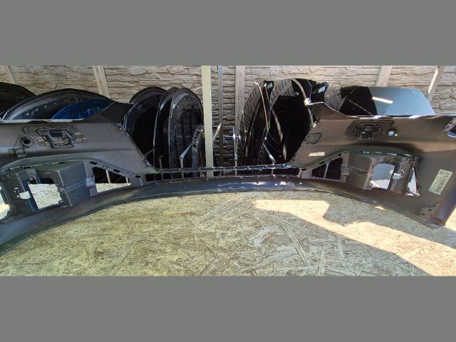 bontott AUDI A5 Első Lökhárító (Üresen)