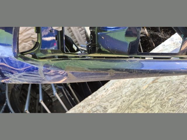 bontott AUDI A5 Első Lökhárító (Üresen)