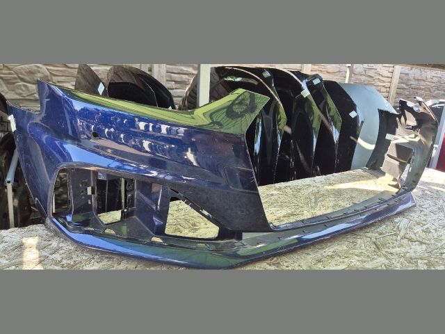 bontott AUDI A5 Első Lökhárító (Üresen)