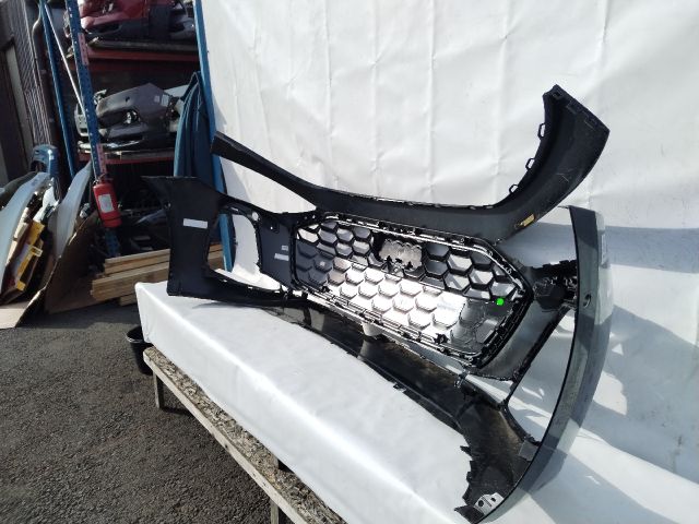 bontott AUDI A5 Első Lökhárító (Üresen)