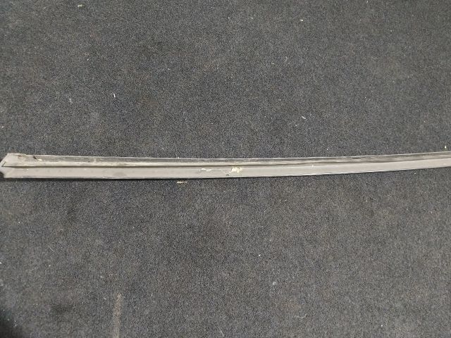 bontott AUDI A5 Első Szélvédő Bal Díszléc