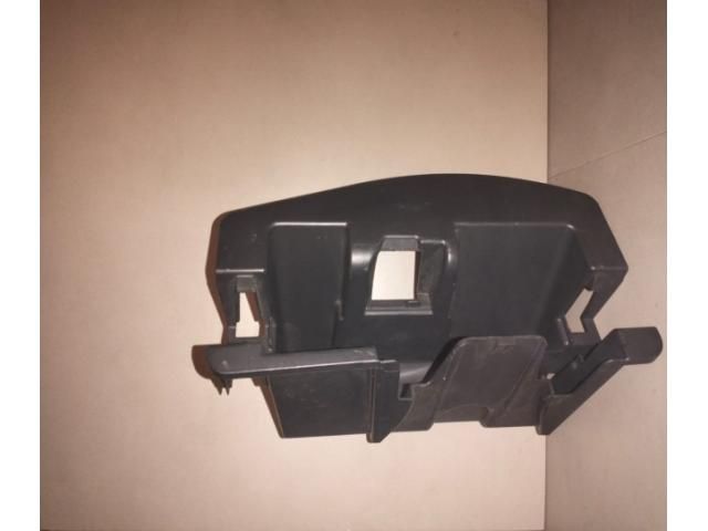 bontott AUDI A5 Emelőbak