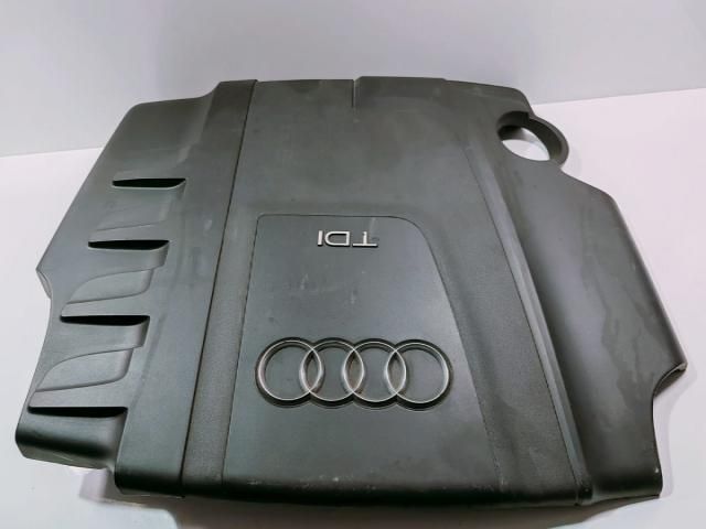 bontott AUDI A5 Felső Hűtőburkolat