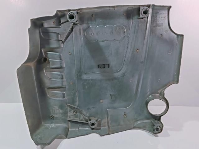 bontott AUDI A5 Felső Hűtőburkolat