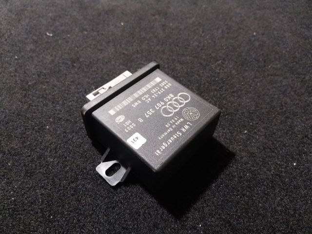 bontott AUDI A5 Fényszóró Elektronika