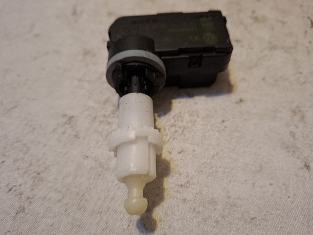 bontott AUDI A5 Fényszórómagasság Állító Motor Bal