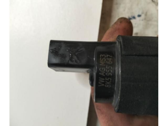 bontott AUDI A5 Fényszórómosó Szivattyú