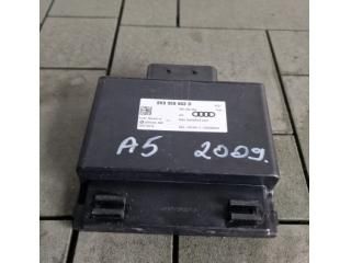 bontott AUDI A5 Feszültségszabályzó