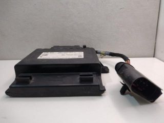 bontott AUDI A5 Feszültségszabályzó