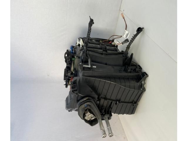 bontott AUDI A5 Fűtés Box