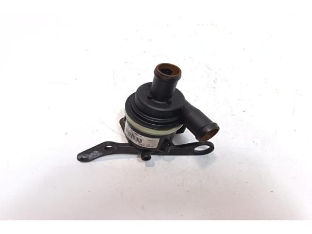 bontott AUDI A5 Fűtéscsap