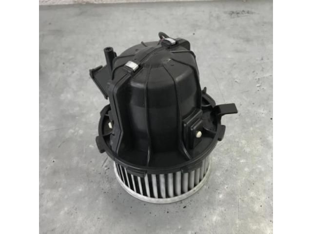 bontott AUDI A5 Fűtőmotor (Klímás)