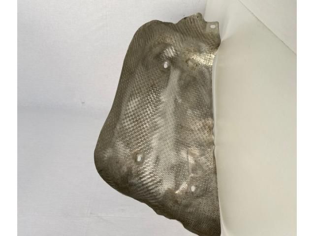 bontott AUDI A5 Hátsó Kipufogó Dob Hővédő Lemez