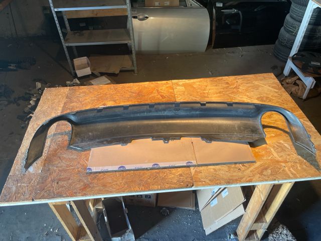 bontott AUDI A5 Hátsó Koptató