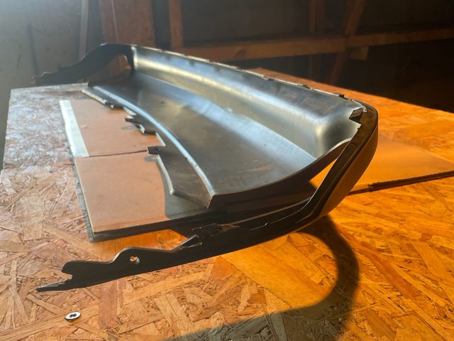 bontott AUDI A5 Hátsó Koptató