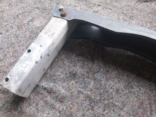 bontott AUDI A5 Hátsó Lökhárító Merevítő (Fém)