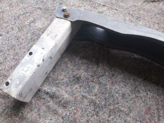 bontott AUDI A5 Hátsó Lökhárító Merevítő (Fém)