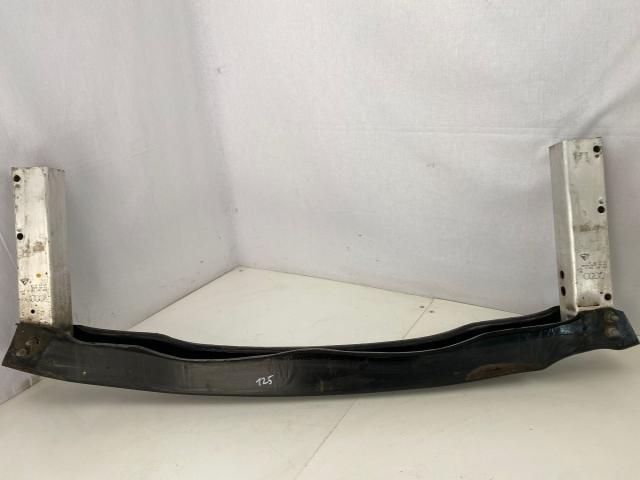 bontott AUDI A5 Hátsó Lökhárító Merevítő (Fém)