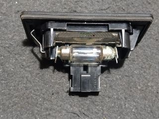 bontott AUDI A5 Hátsó Rendszámtábla Világítás