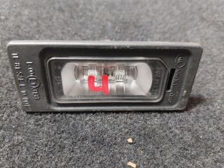 bontott AUDI A5 Hátsó Rendszámtábla Világítás