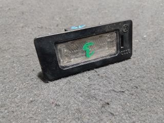 bontott AUDI A5 Hátsó Rendszámtábla Világítás