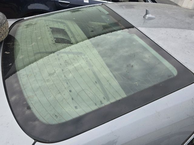 bontott AUDI A5 Hátsó Szélvédő