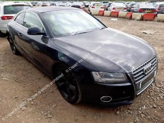 bontott AUDI A5 Hátsó Szélvédő