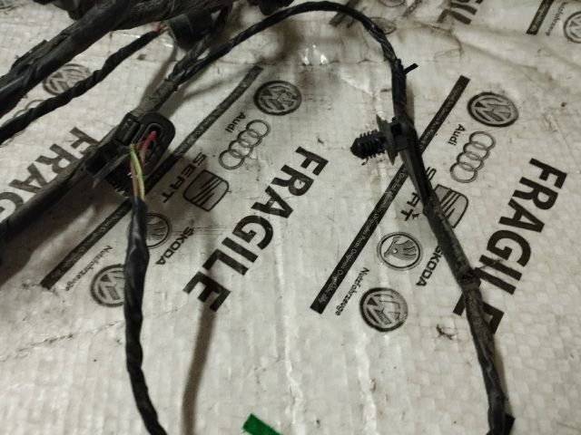 bontott AUDI A5 Hátsó Tolatóradar Kábelköteg