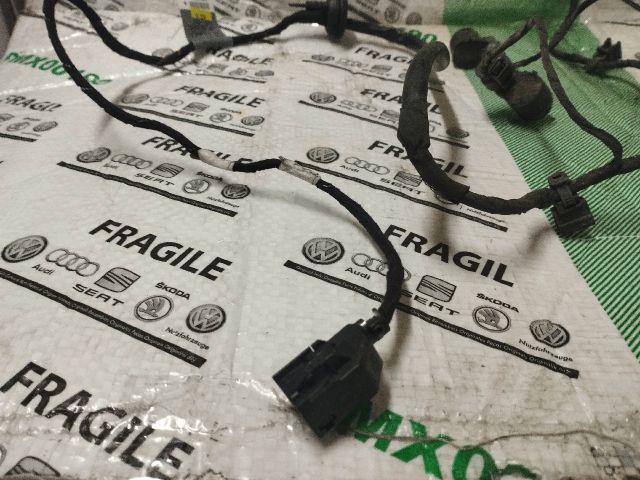 bontott AUDI A5 Hátsó Tolatóradar Kábelköteg