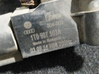 bontott AUDI A5 Hátsó Xenon Szintszabályzó Jeladó