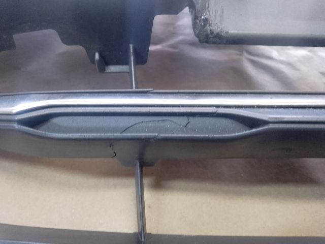 bontott AUDI A5 Hűtőrács