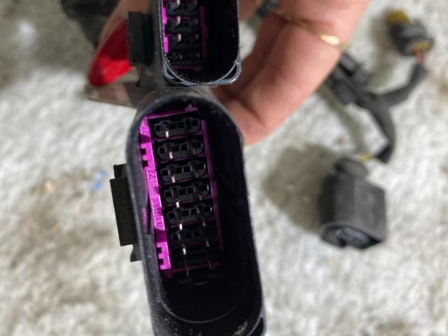 bontott AUDI A5 Injektor Elektromos Csatlakozó