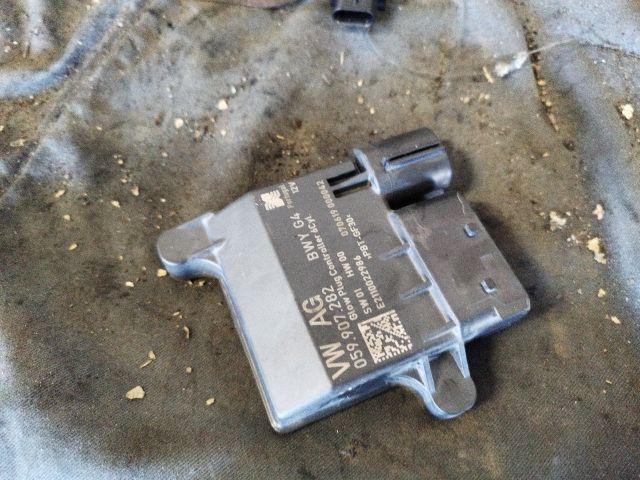 bontott AUDI A5 Izzító Relé