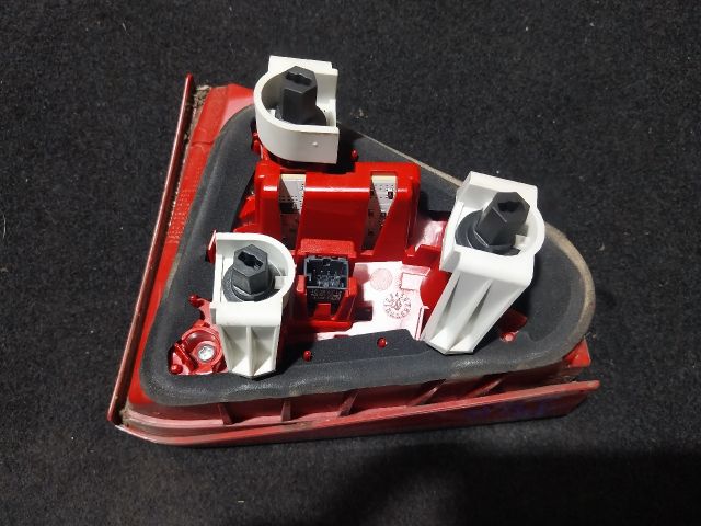 bontott AUDI A5 Jobb Belső Hátsó Lámpa