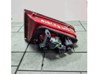 bontott AUDI A5 Jobb Belső Hátsó Lámpa