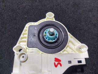 bontott AUDI A5 Jobb első Ablakemelő Motor