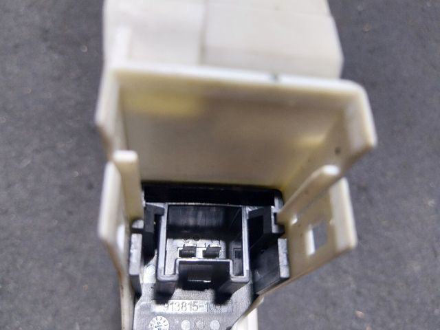 bontott AUDI A5 Jobb első Ablakemelő Motor