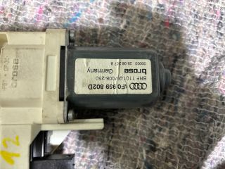 bontott AUDI A5 Jobb első Ablakemelő Motor