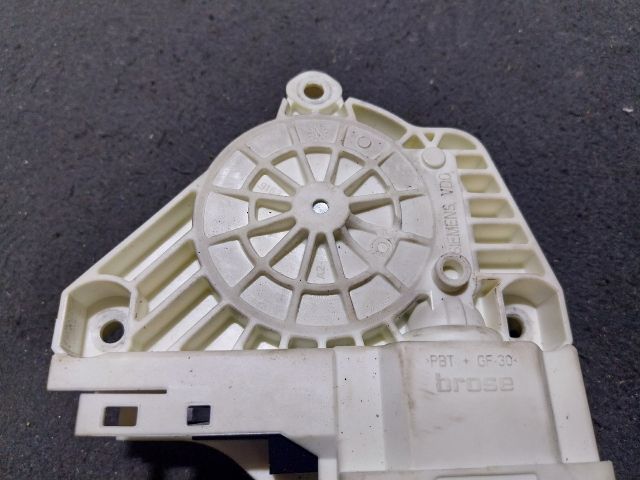 bontott AUDI A5 Jobb első Ablakemelő Motor