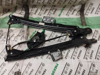 bontott AUDI A5 Jobb első Ablakemelő Szerkezet (Elektromos)