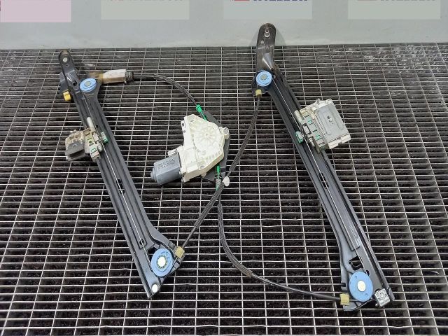 bontott AUDI A5 Jobb első Ablakemelő Szerkezet (Elektromos)