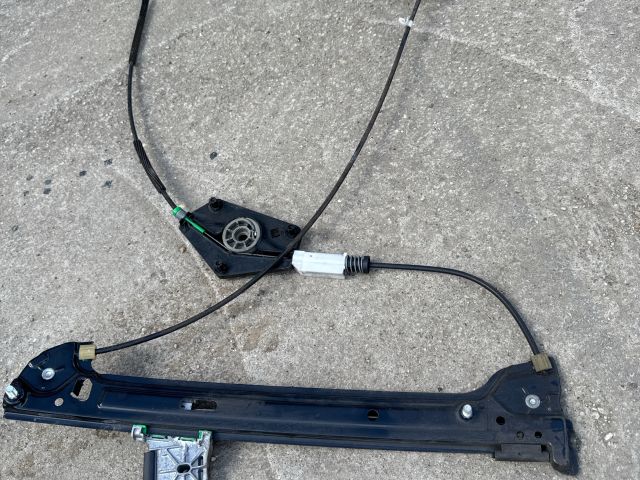 bontott AUDI A5 Jobb első Ablakemelő Szerkezet (Elektromos)